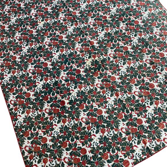 Christmas tablecloth cream red green holly & ornaments festive traditional cloth - Picture 3 of 8